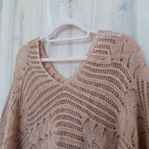 Womens Boho Open Knit Batwing Sweater Size L/XL Blush Tan Oversized Cottage Cozy - Picture 5 of 7